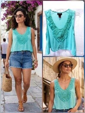 💙Mimmer teal green crop top 🤍Medium *NEW!